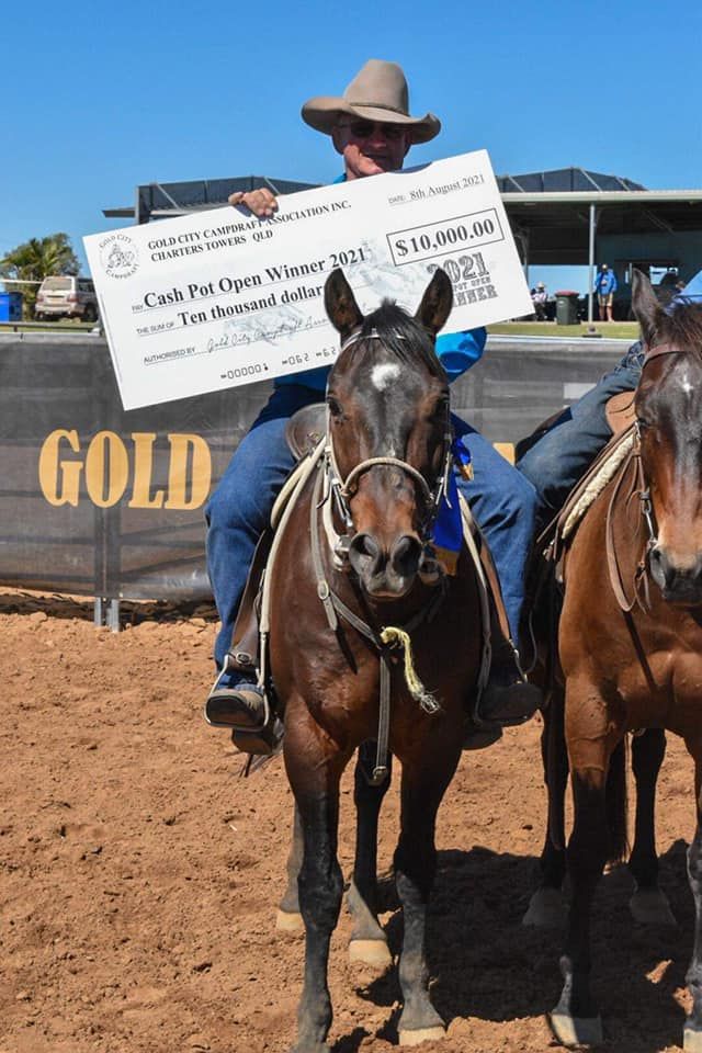 Giant Novelty Cheque - Novelty Cheques Direct